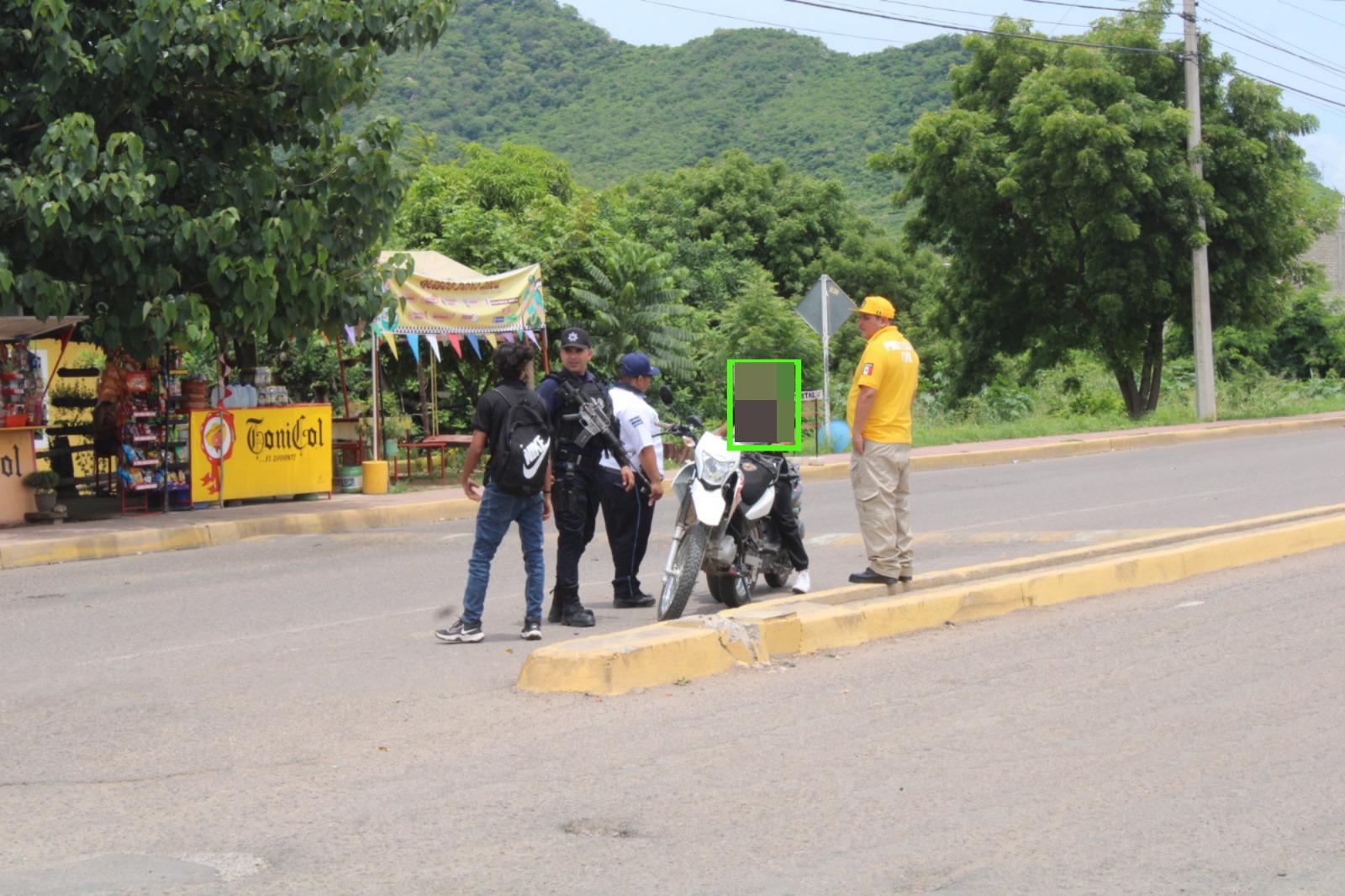 $!Seguridad Pública mantiene operativo preventivo de casco, polarizado y cinturón en Rosario