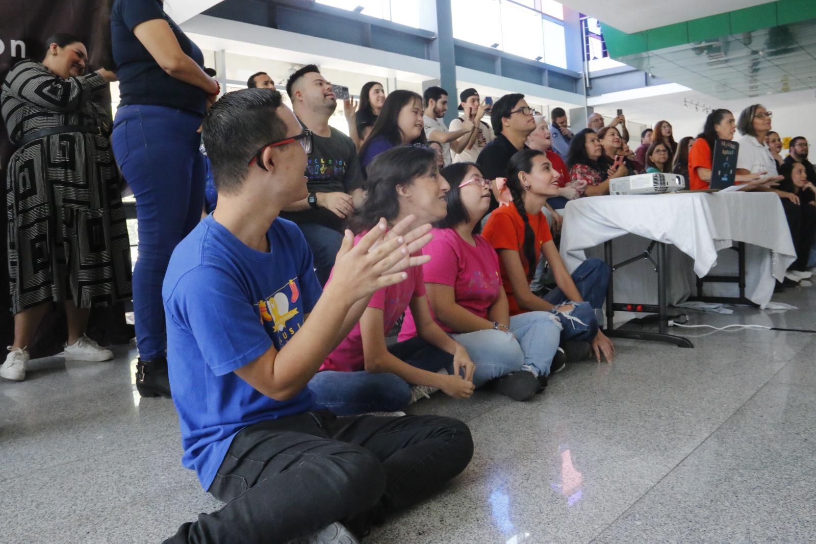 $!Presentan cartelera de actividades por el Mes de la Inclusión en Culiacán