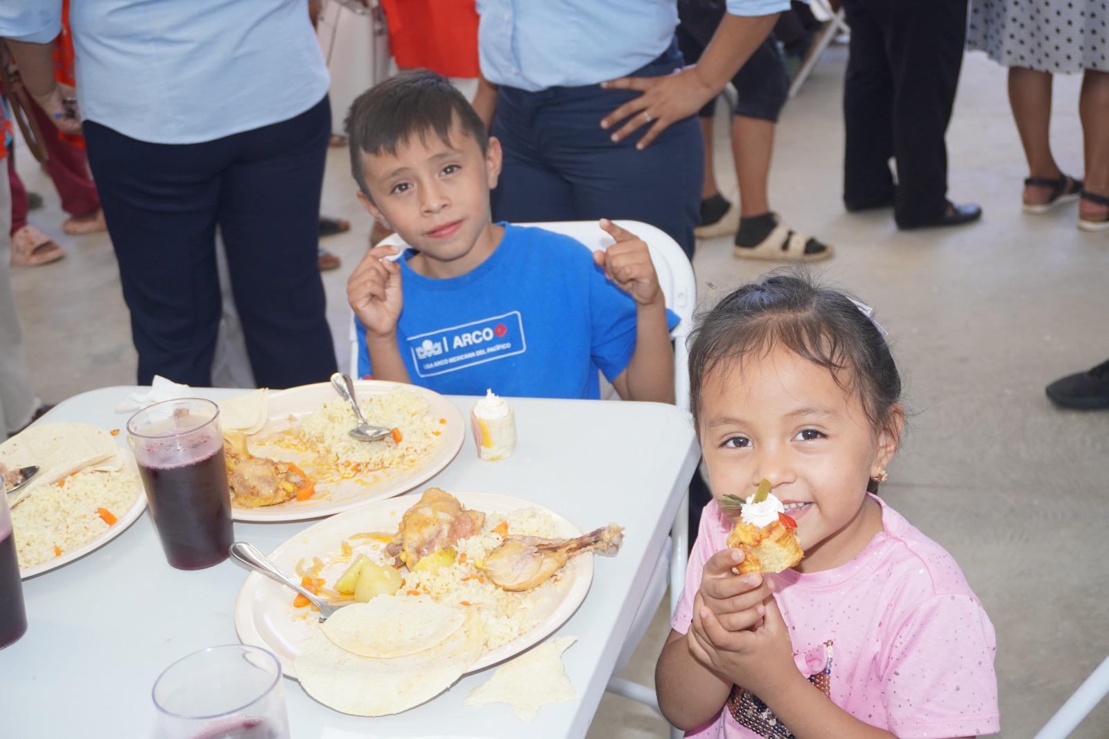 $!Los pequeños disfrutan de tres días a la semana de alimento gratuito.