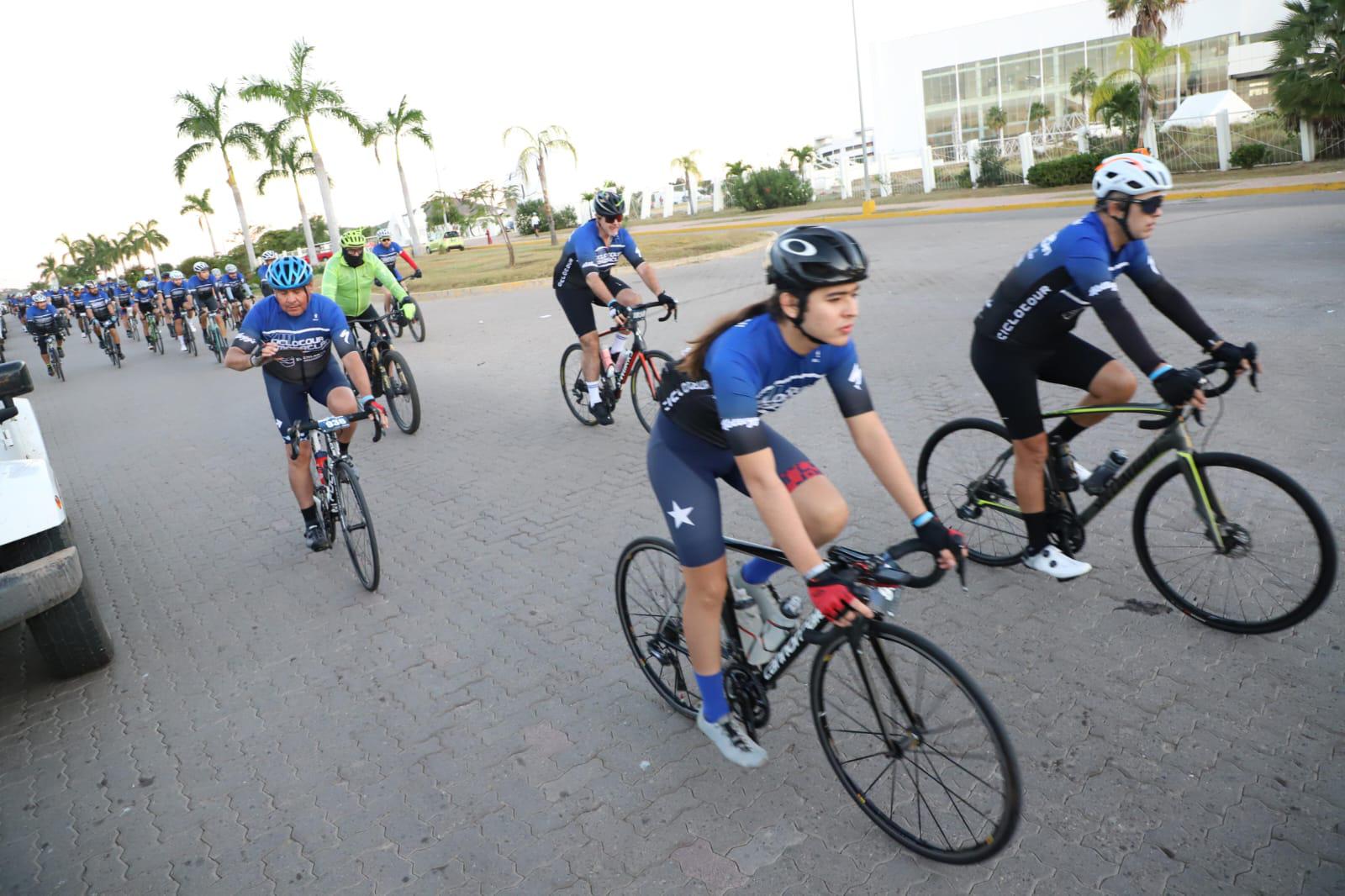 $!Mazatlán se inunda de bicicletas con el Ciclotour 2023