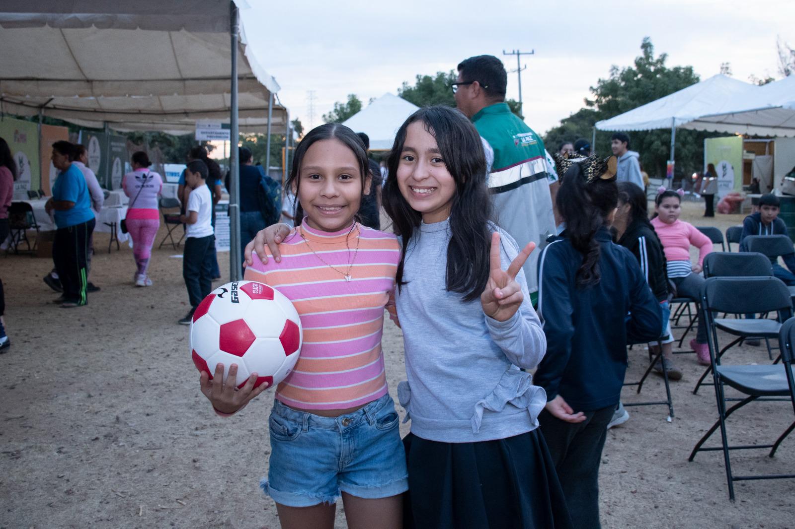 $!Participa Imdec con juegos recreativos en el programa Construyamos la Paz