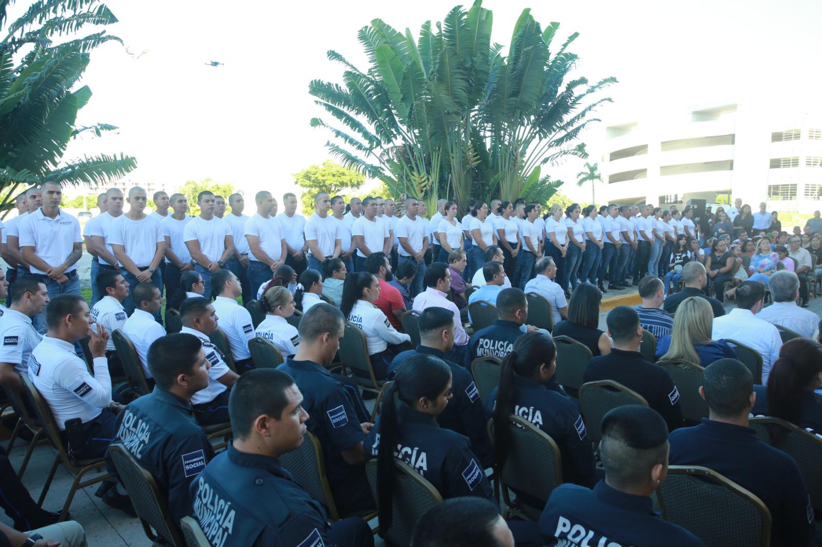 $!Partirán de Mazatlán 56 cadetes más a la Universidad de la Policía de Sinaloa