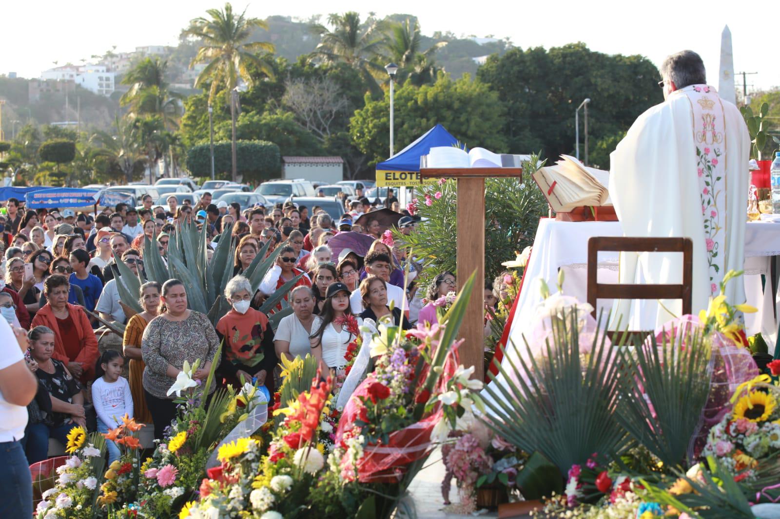 $!Se siente el amor de los mazatlecos por la Virgen de Guadalupe