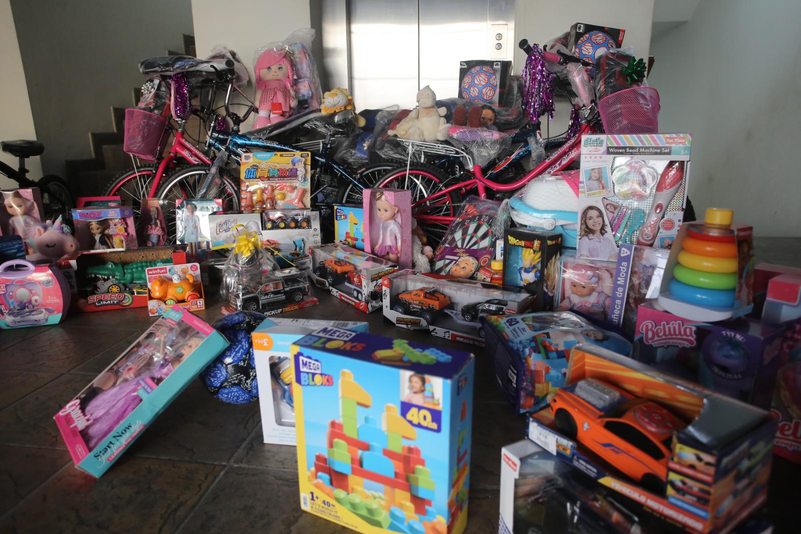 $!Los Reyes Magos siguen recolectando juguetes para cumplir los sueños de los niños de Mazatlán