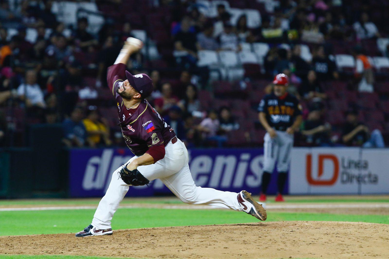 $!Mayos de Navojoa doblega en su casa a Tomateros de Culiacán