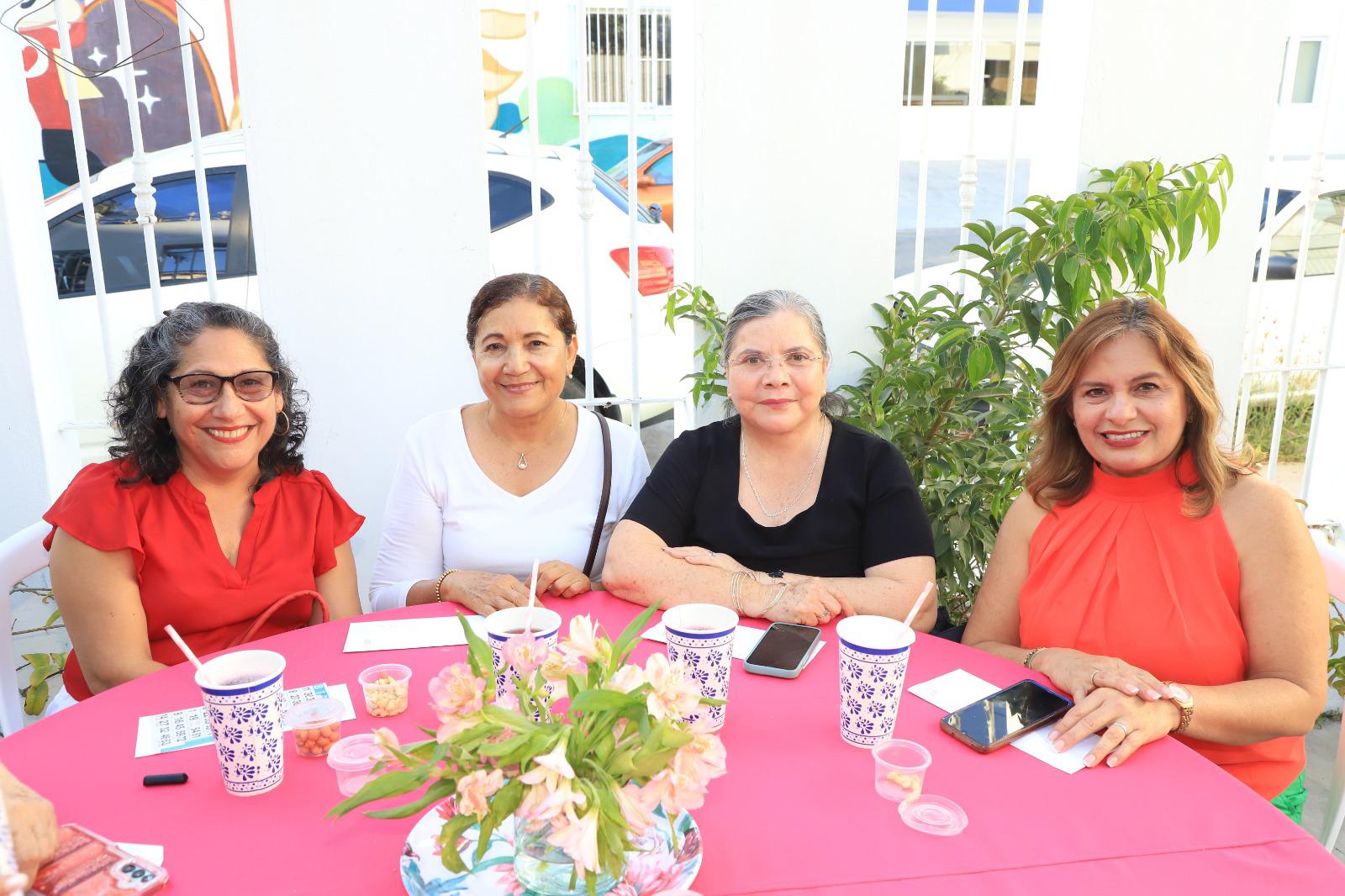 $!Lourdes Rodríguez, Altagracia Rojas, Rosy Ayala y Liz Benítez.