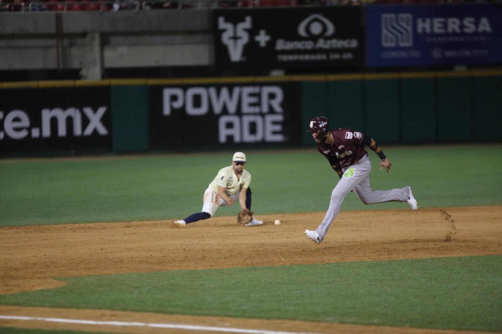 $!Venados saca dramático triunfo y se mantiene con vida ante Tomateros