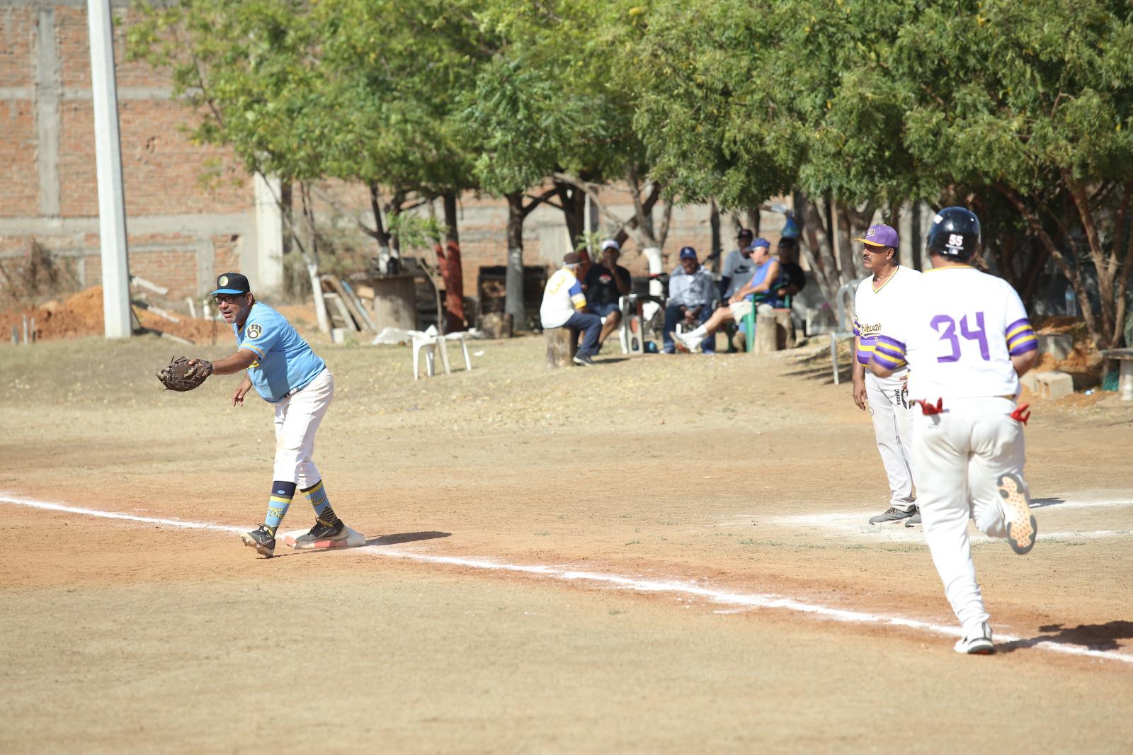 $!Equipos mazatlecos dominan cuarta edición de Nacional Anabeiss