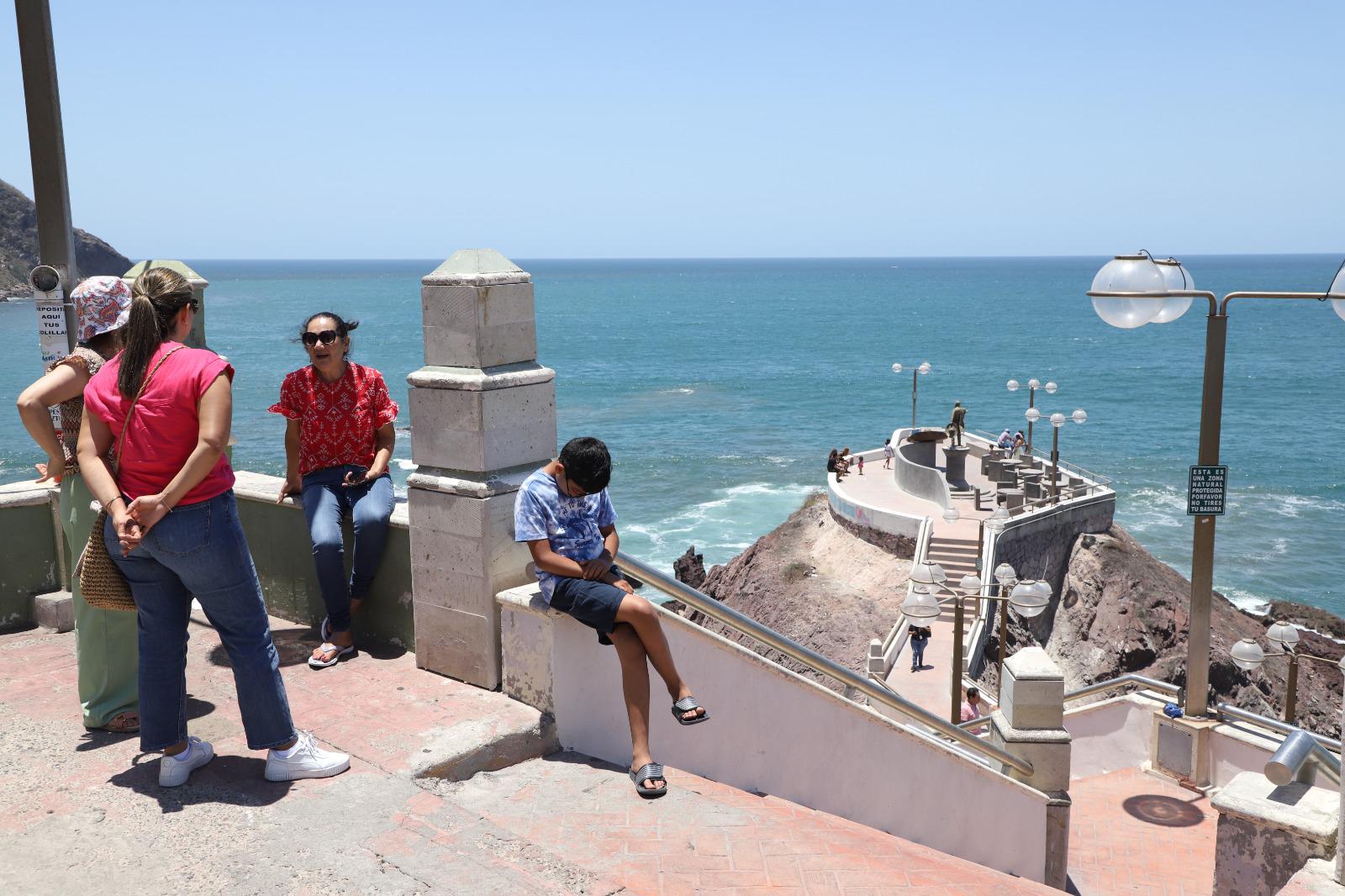 $!Le falta ‘manita de gato’ al nuevo hogar de José Alfredo Jiménez en Mazatlán