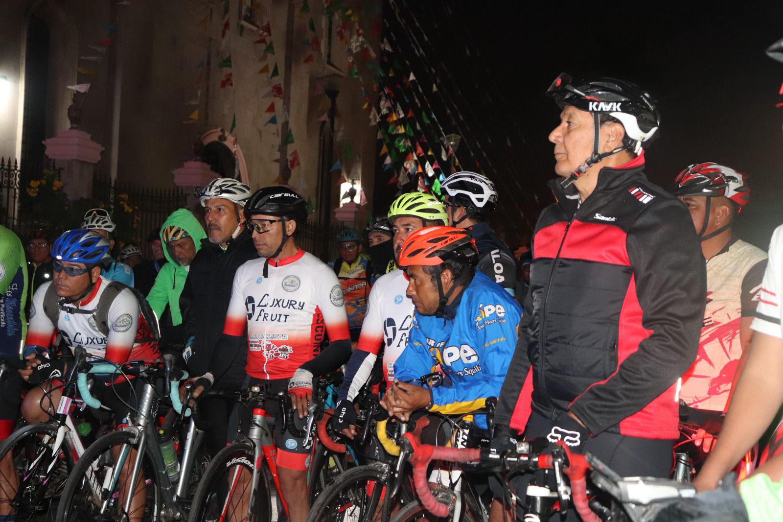 $!Cumplen ciclistas con Rodada a Huajicori