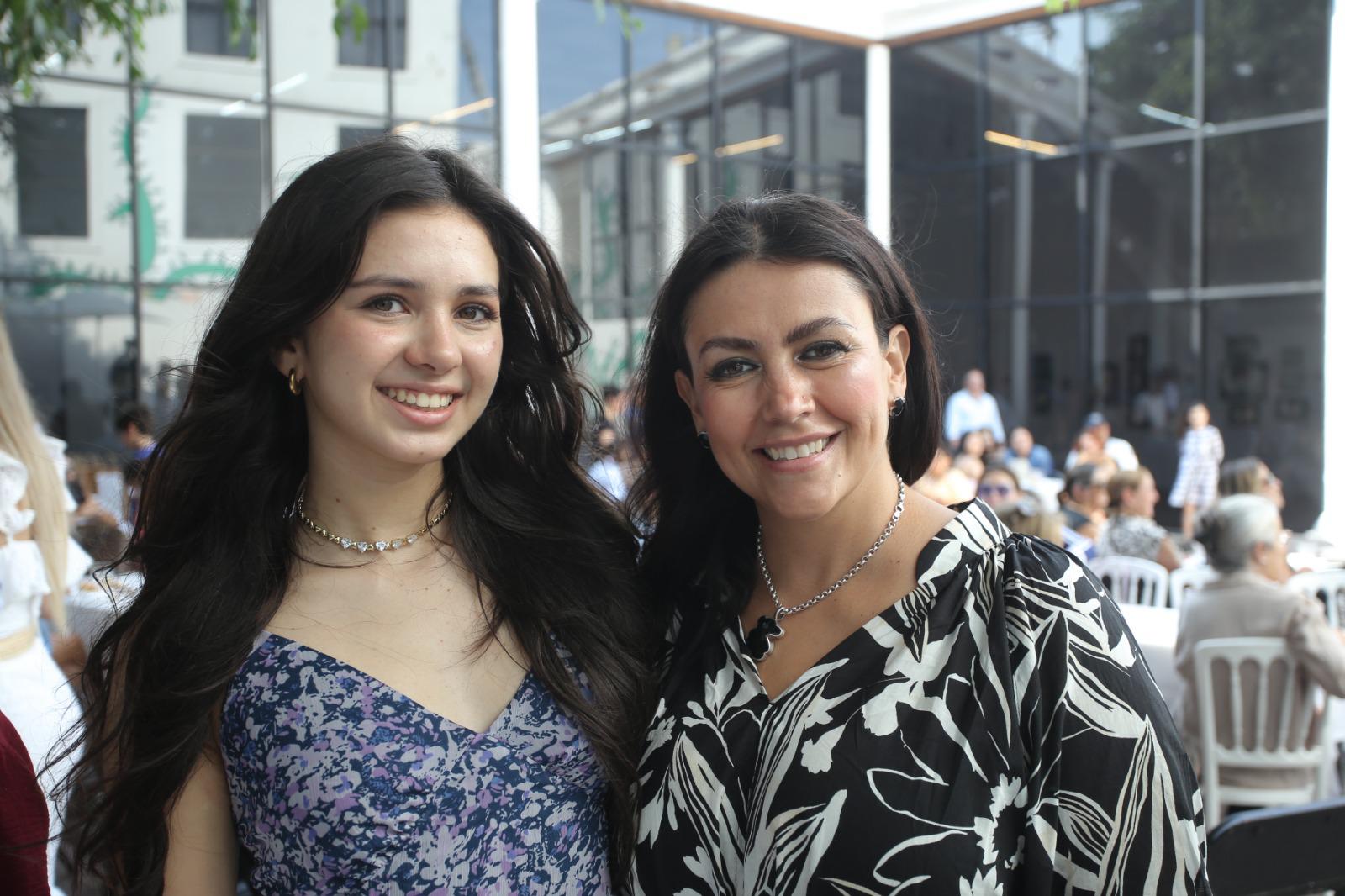 $!Estrella Íñiguez y Berenice Rodríguez, directora del consejo Centro Histórico.