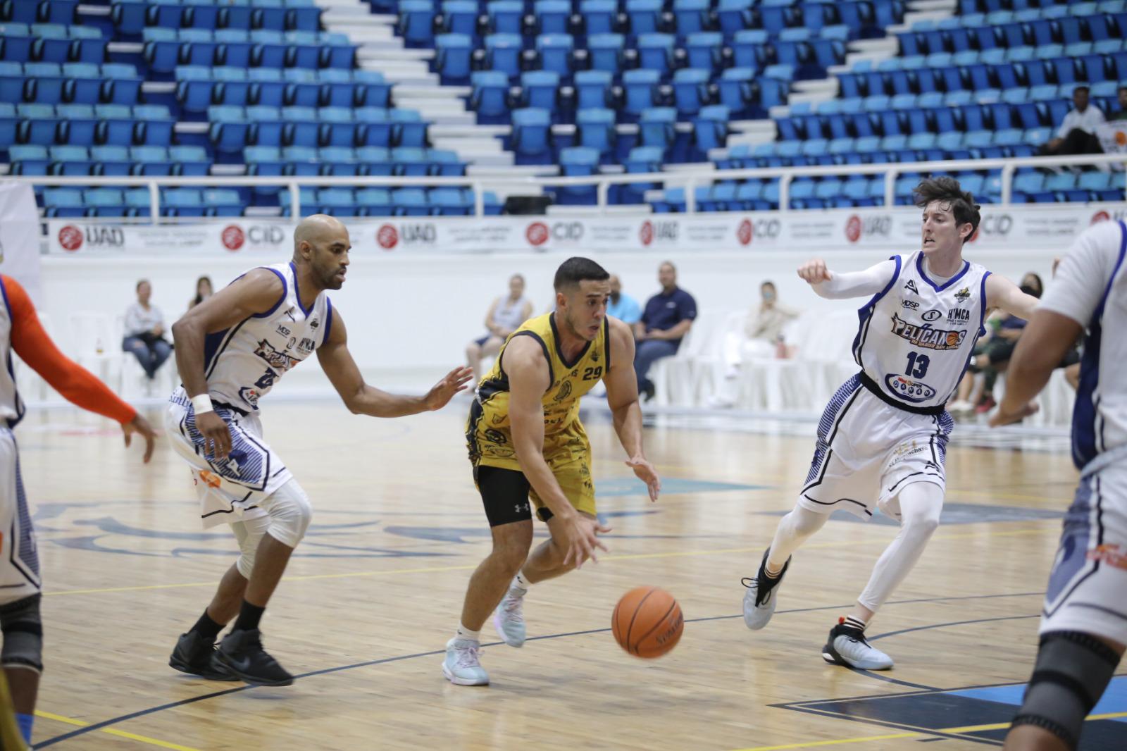 $!Piratas Basketball sufre una vez más en casa y ahora cae ante Cabo San Lucas