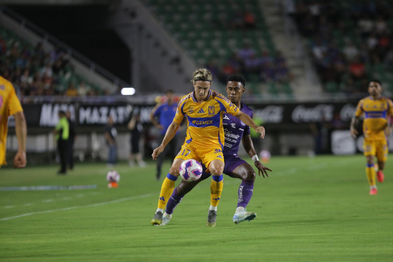 $!Mazatlán FC rompe sequía de triunfos ante Tigres, en Torneo Apertura