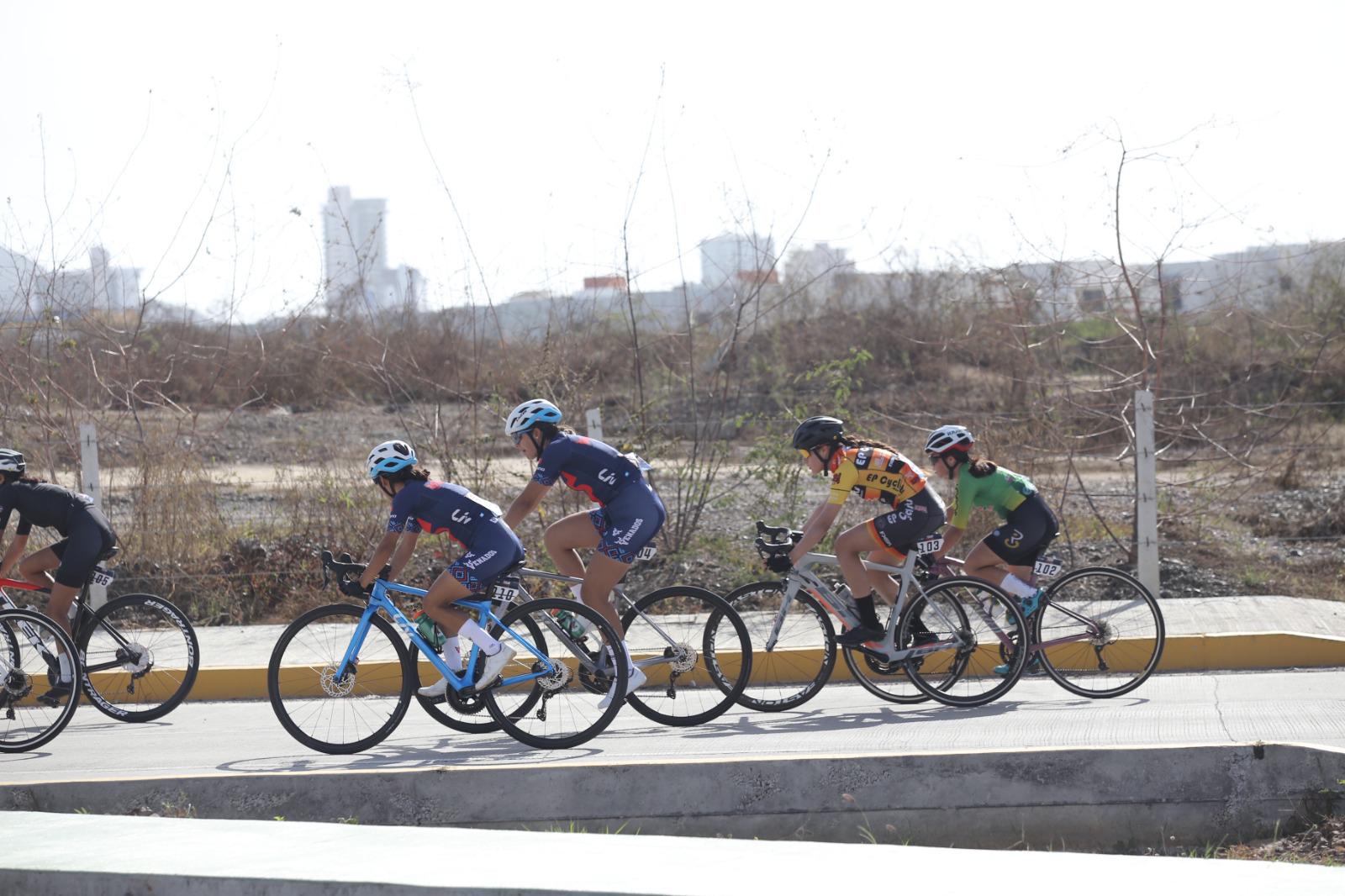 $!Carlos García y Jaqueline Tamez conquistan el critérium del Tour Venados Serial