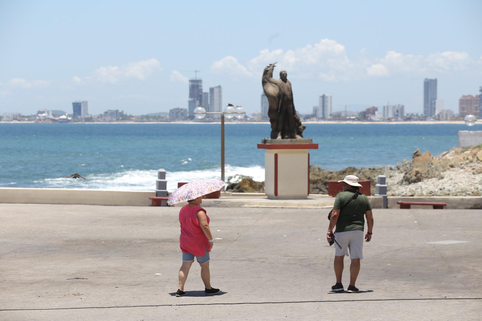 $!Inicia Sinaloa la Canícula con temperaturas superiores a los 40 grados