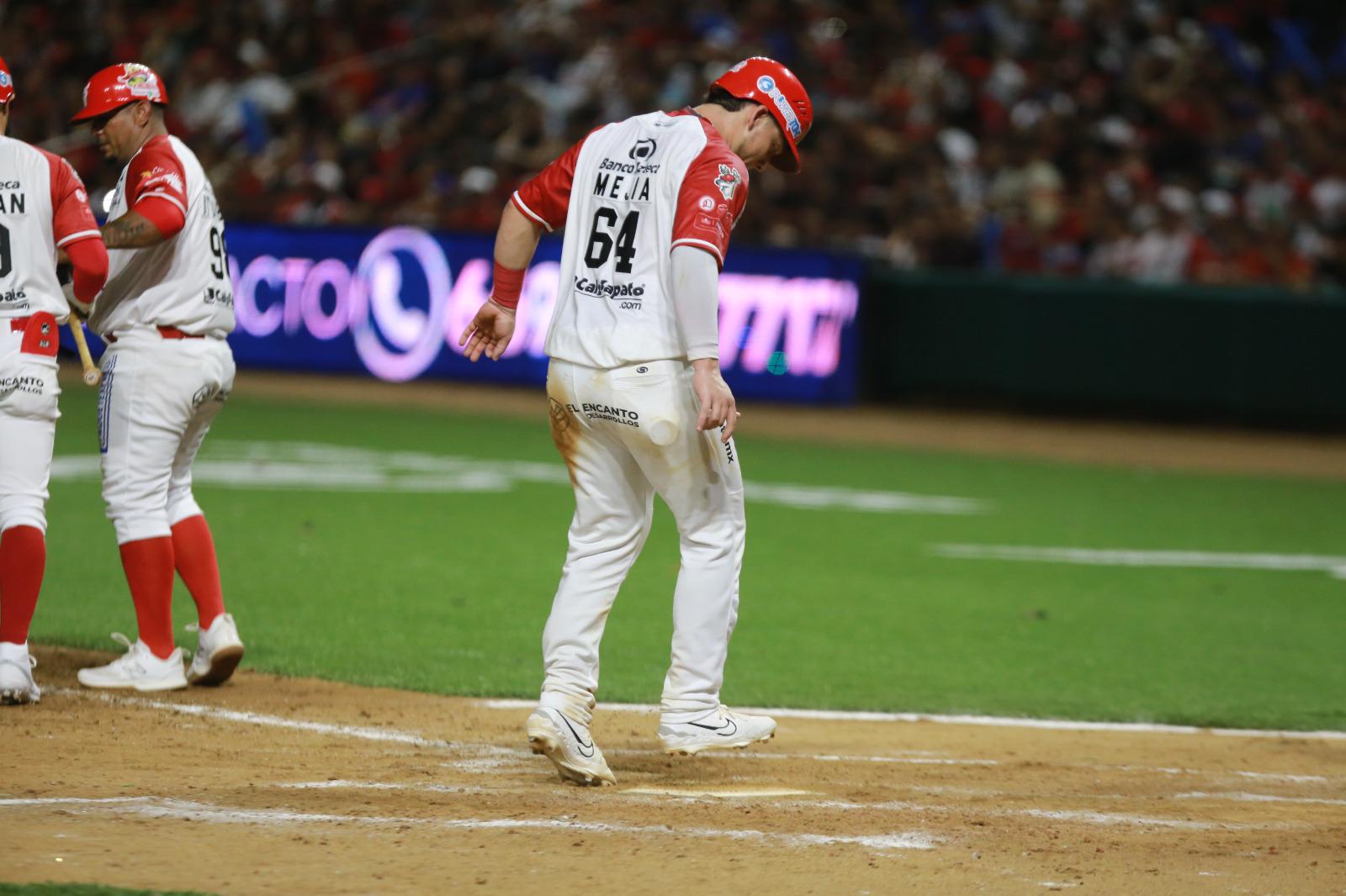 $!Venados barre en los inaugurales a Charros de Jalisco