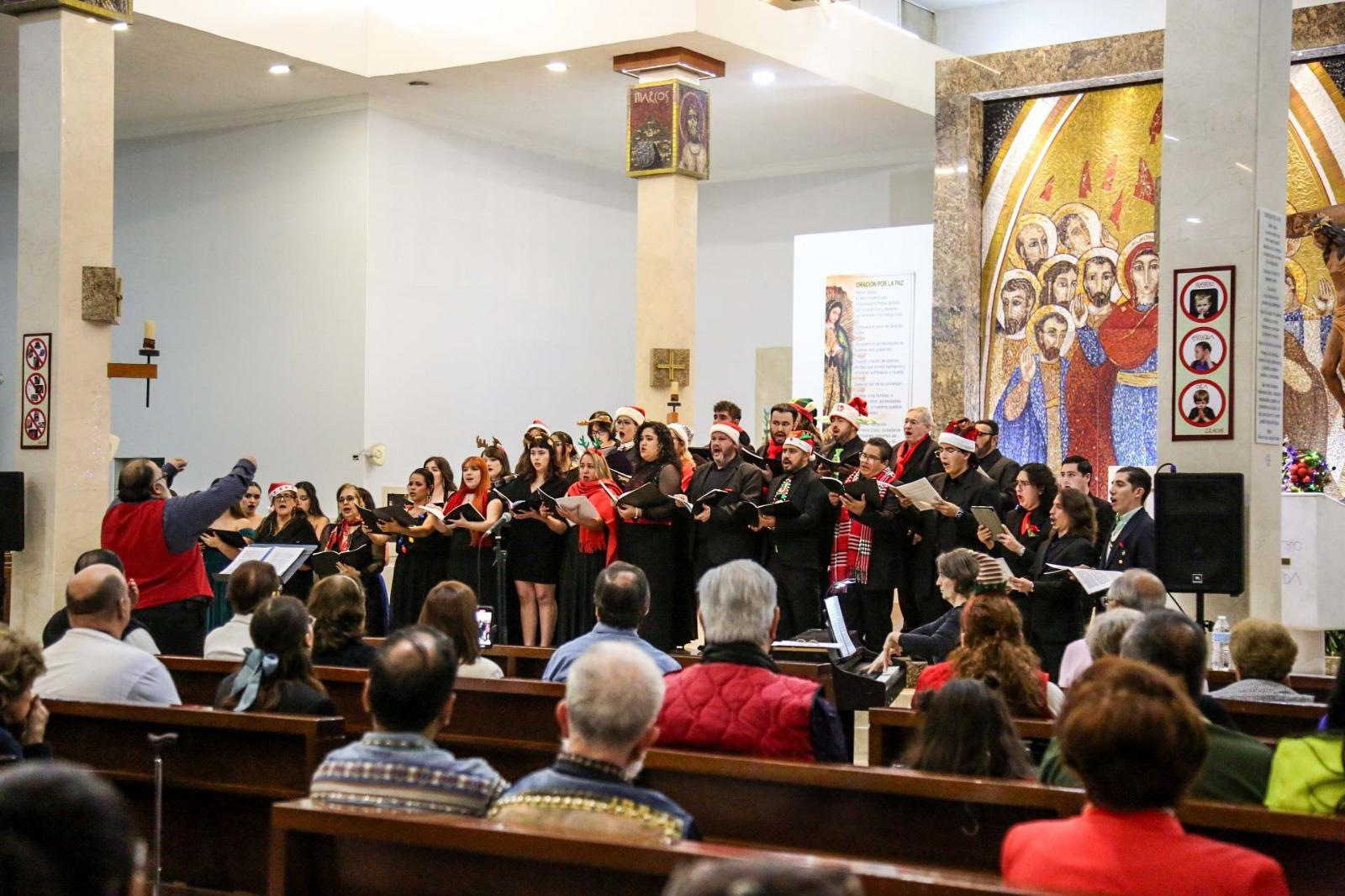 $!La magia de la Navidad se hizo presente en el Templo del Espíritu Santo, en Las Quintas.