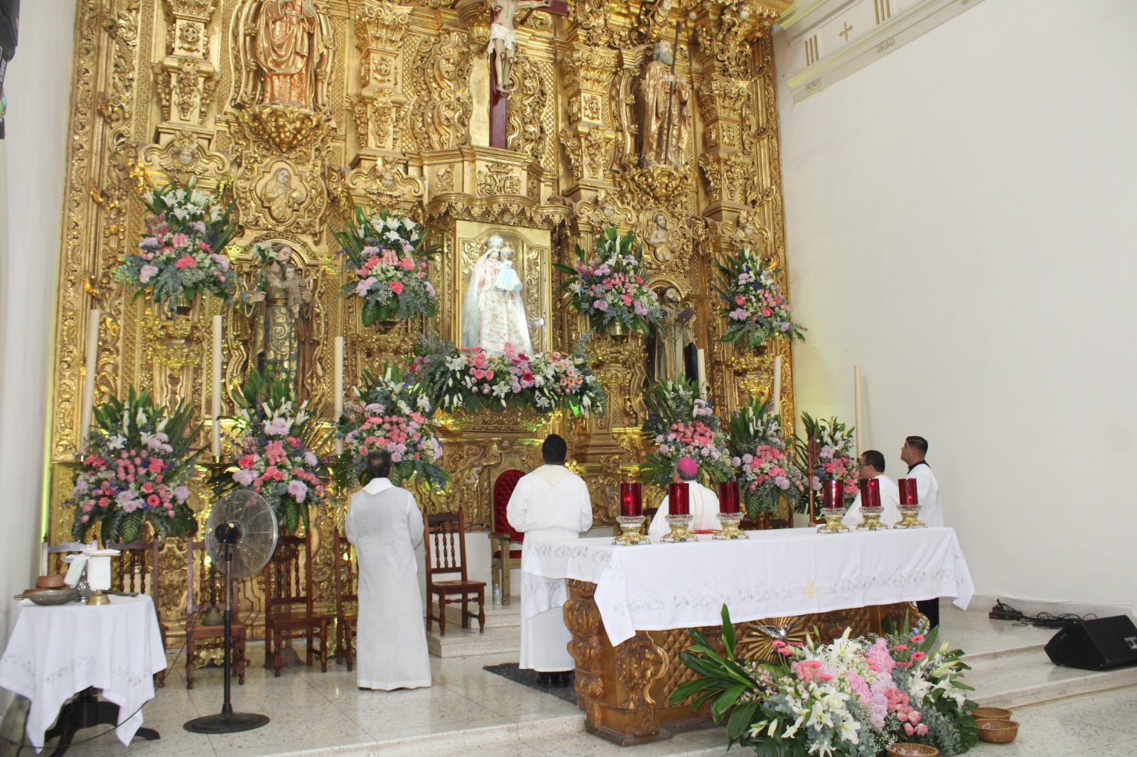 $!Obispo llama a fieles de la Virgen del Rosario a fomentar el respeto al prójimo