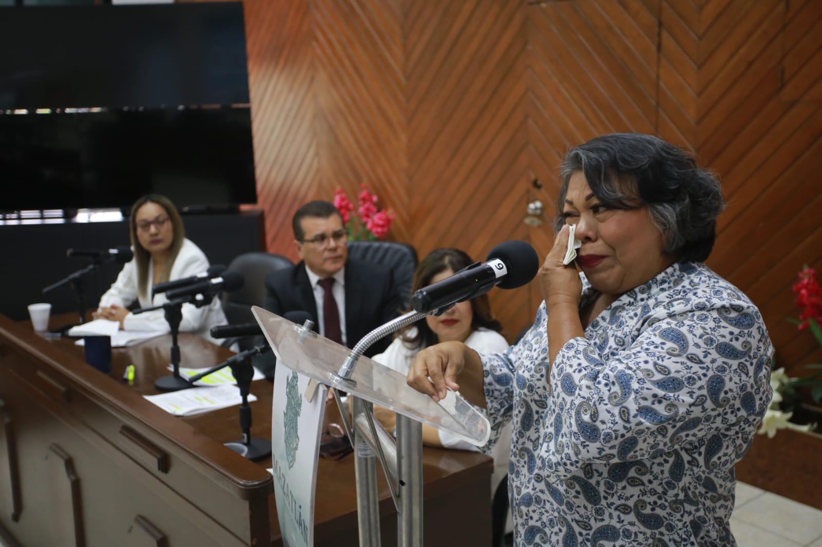 $!Reconocen a Deysi del Carmen Balán con medalla Jornadas Heroicas 2023