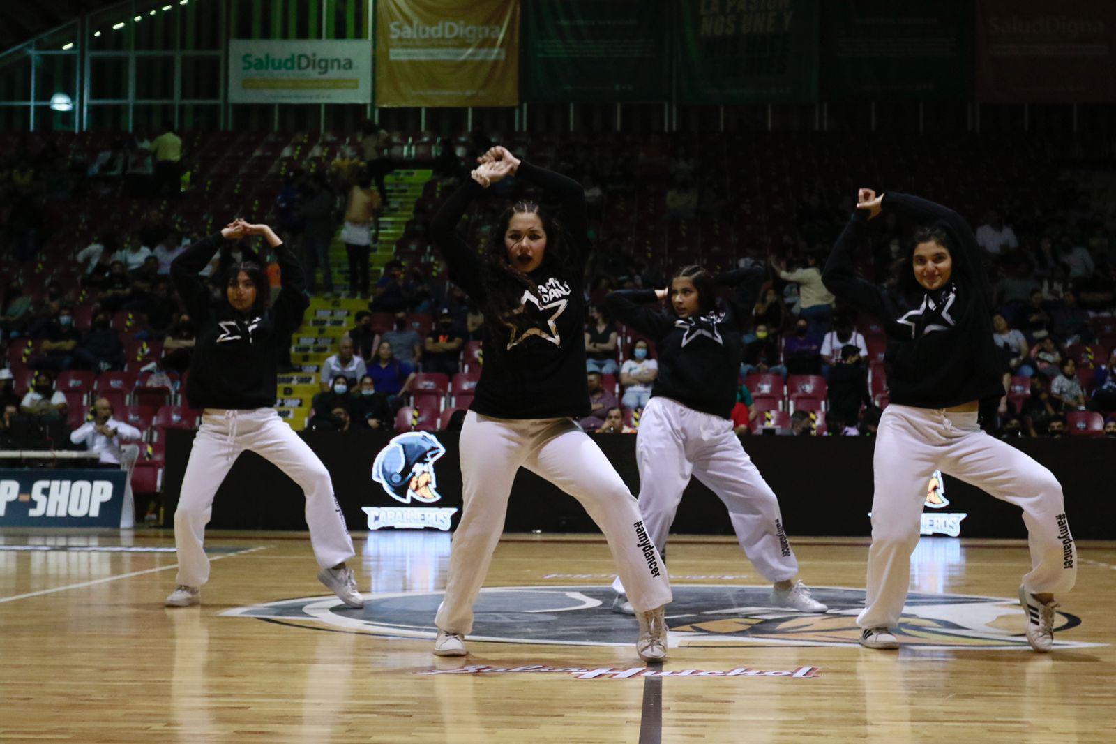 $!Caballeros de Culiacán pierde ante Venados Basketball en cerrado juego inaugural