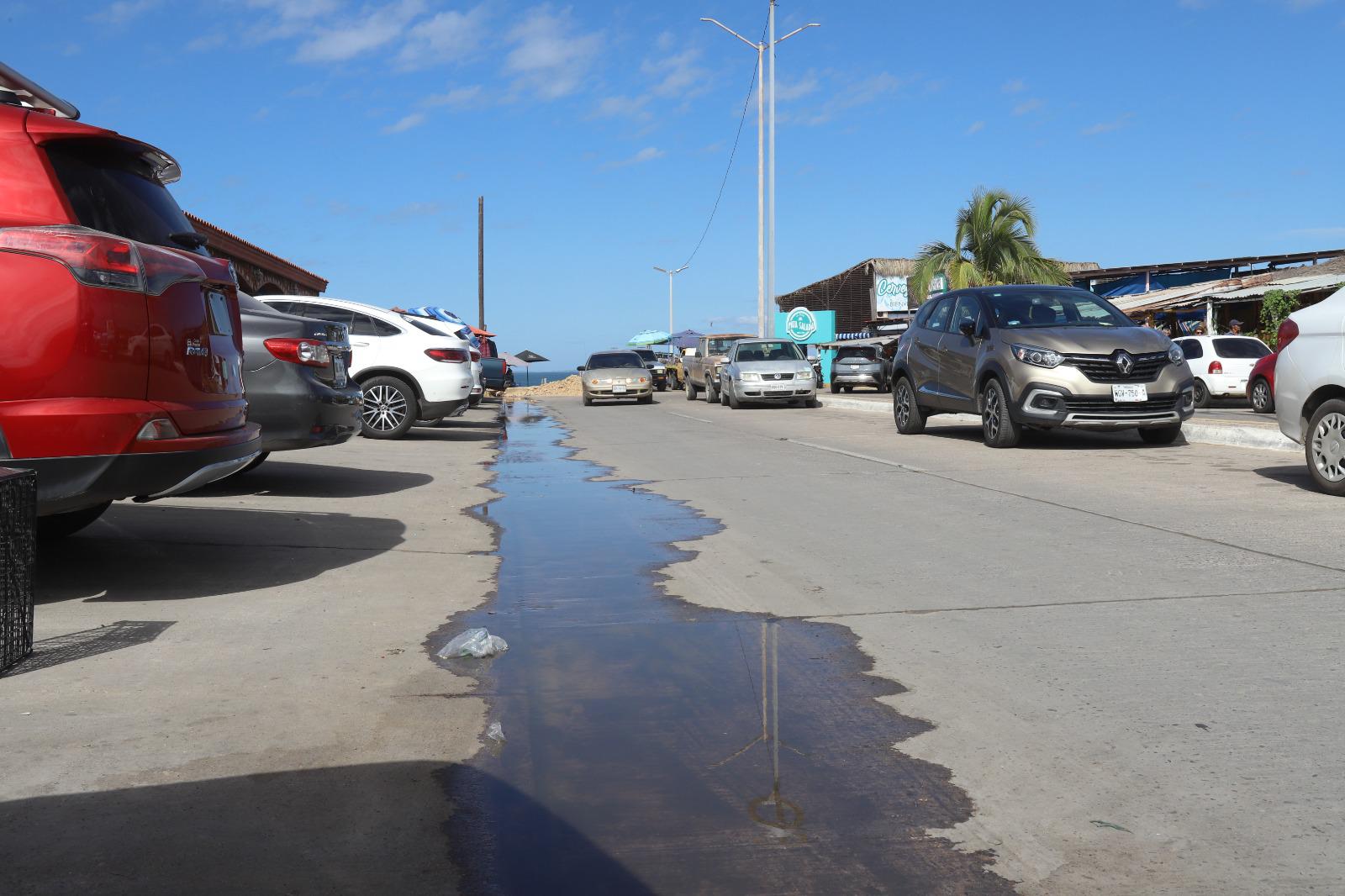 $!Recibe zona de Cerritos descargas de aguas residuales en sus cuerpos de agua