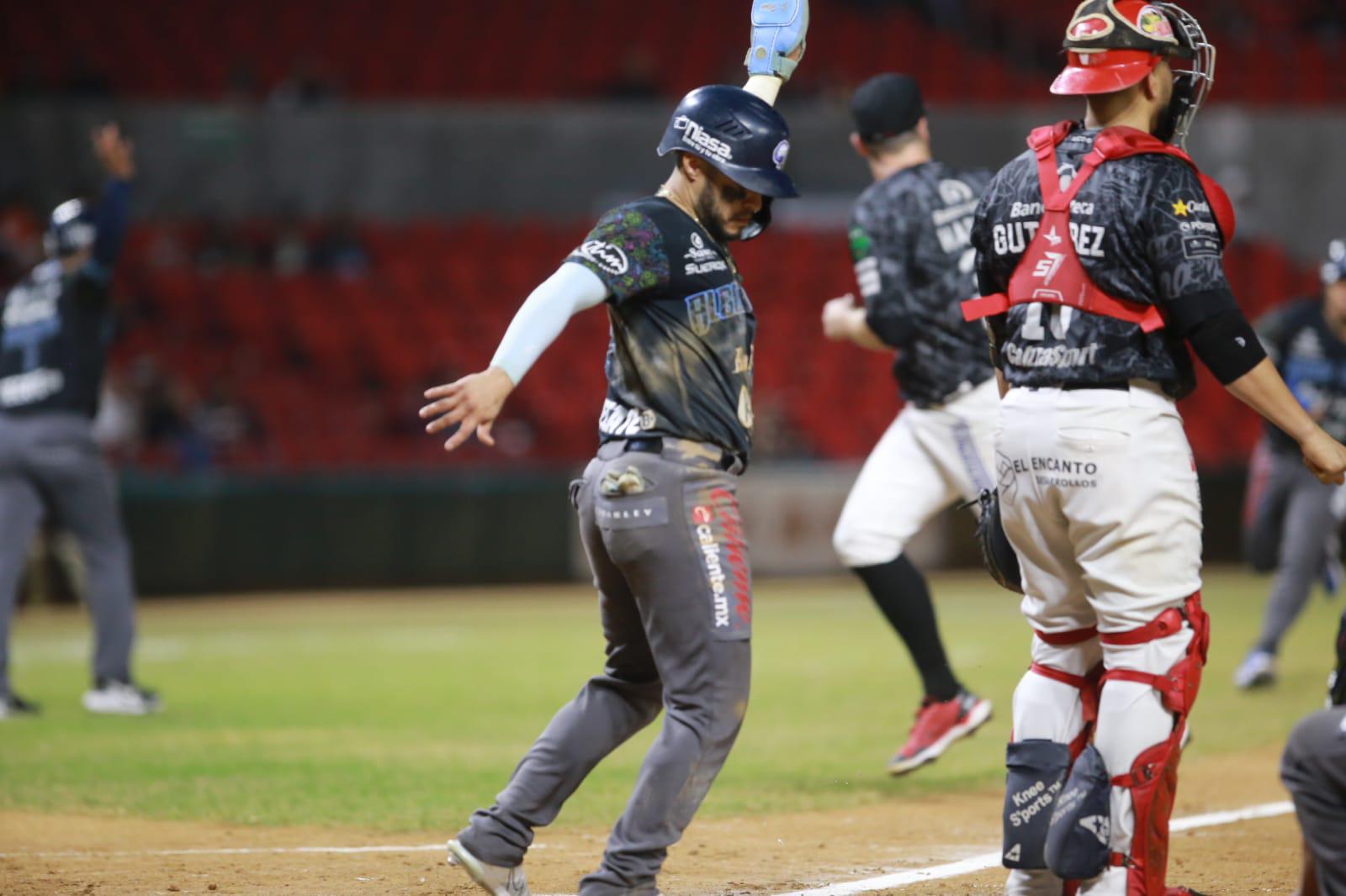 $!Venados sufre por bateo y pierde serie ante Guasave