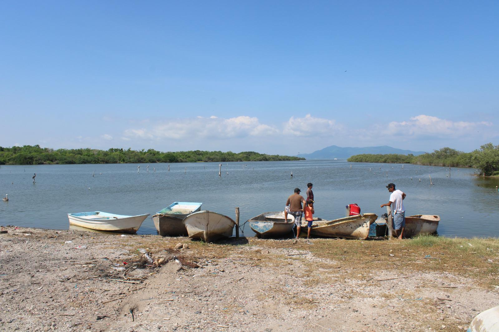 $!Pescadores reiteran peticiones a Sheinbaum: rehabilitación de esteros y aporte de agua dulce de presas