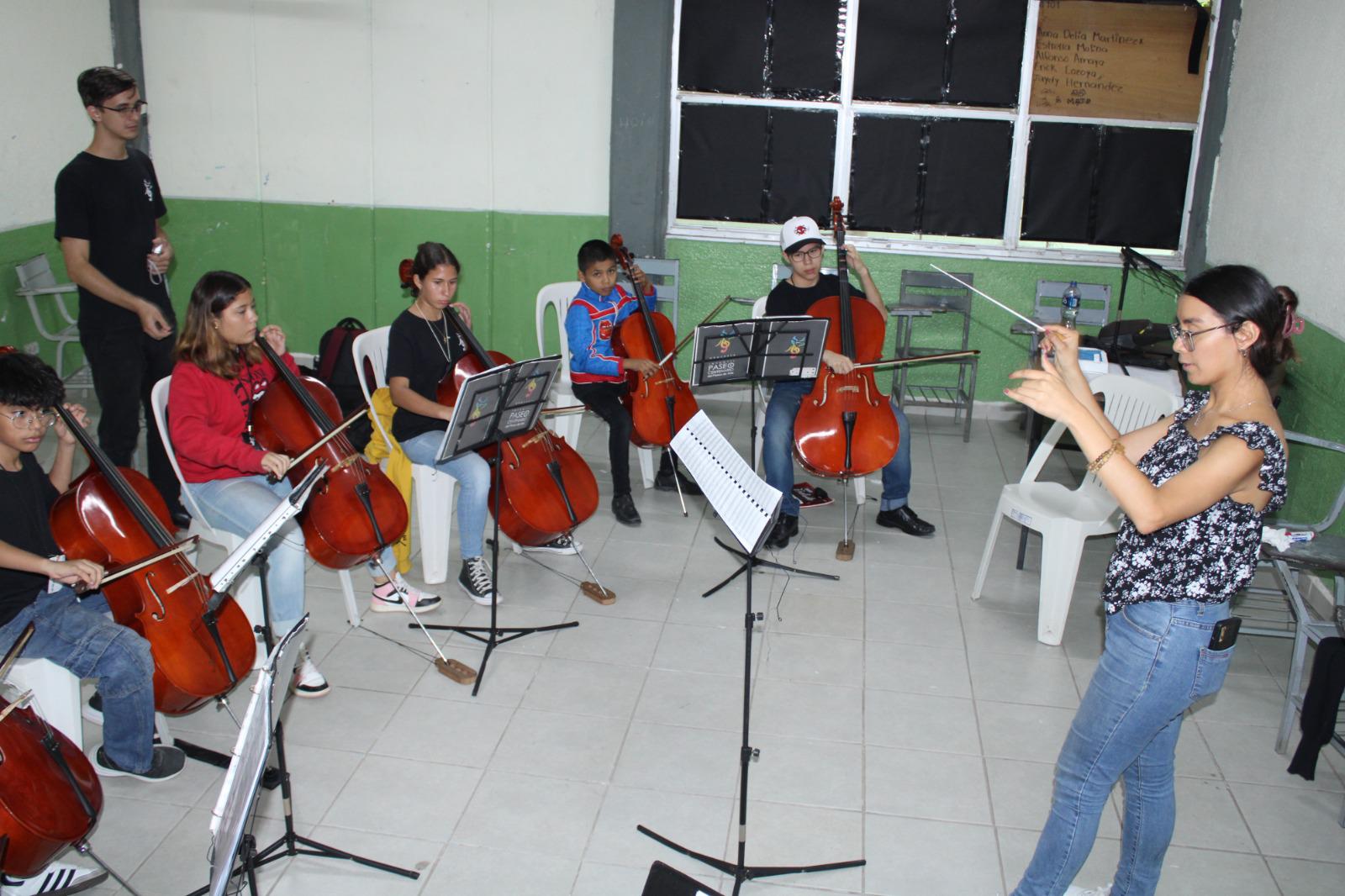 $!Armonía en El Rosario: Agrupaciones musicales del sur se reúnen para su presentación en Mazatlán