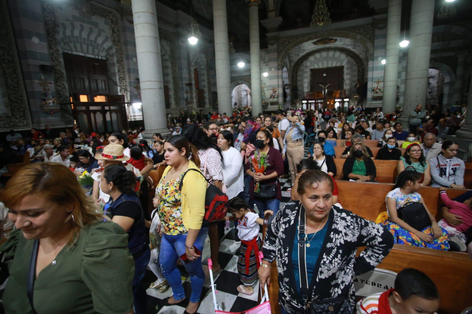 $!Se siente el amor de los mazatlecos por la Virgen de Guadalupe