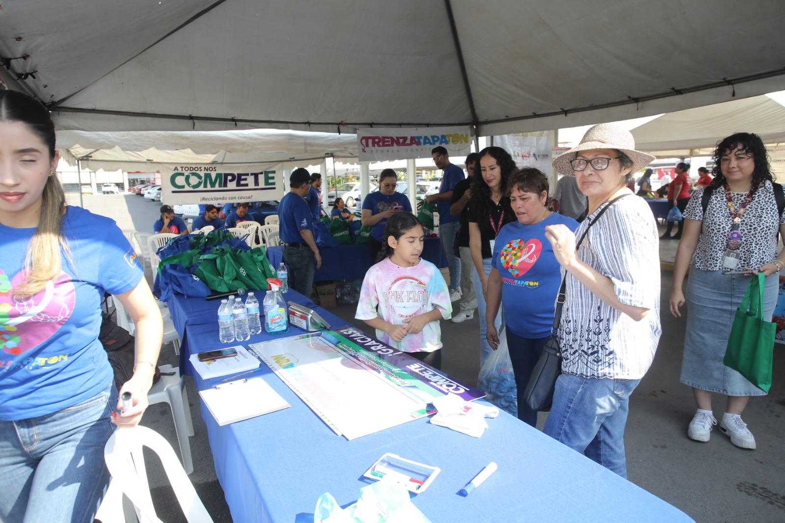 $!Celebran el Trenzatapatón en Mazatlán; buscan recolectar 200 trenzas y una tonelada de tapitas