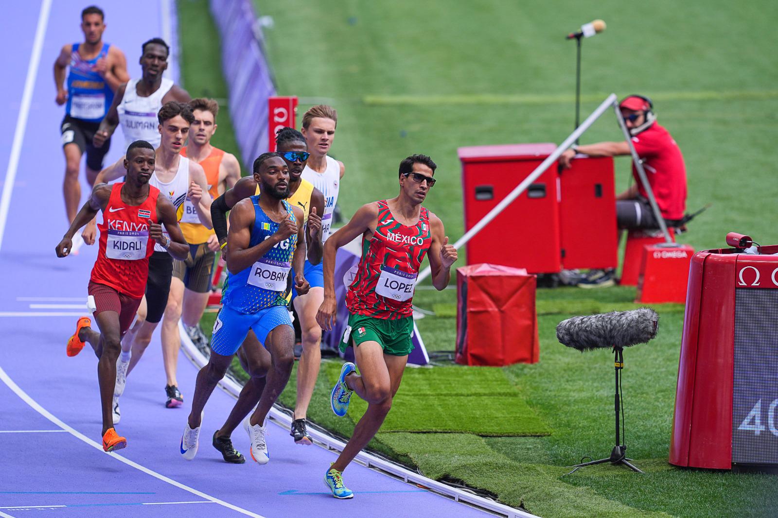 $!Tonatiu López alcanza una histórica semifinal olímpica en 800m