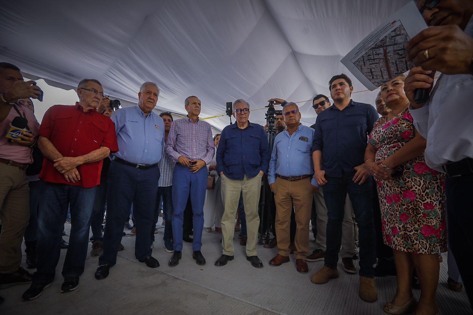 $!El ex beisbolista Teodoro Higuera inaugura, junto con el Gobierno de Sinaloa, camino en Ahome