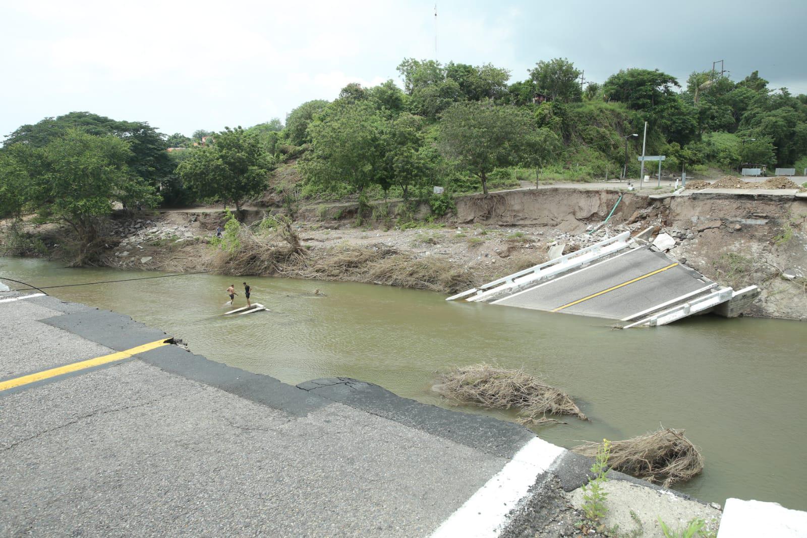 $!Hasta ocho meses pudiera tardar rehabilitación de carretera a El Quelite, en Mazatlán