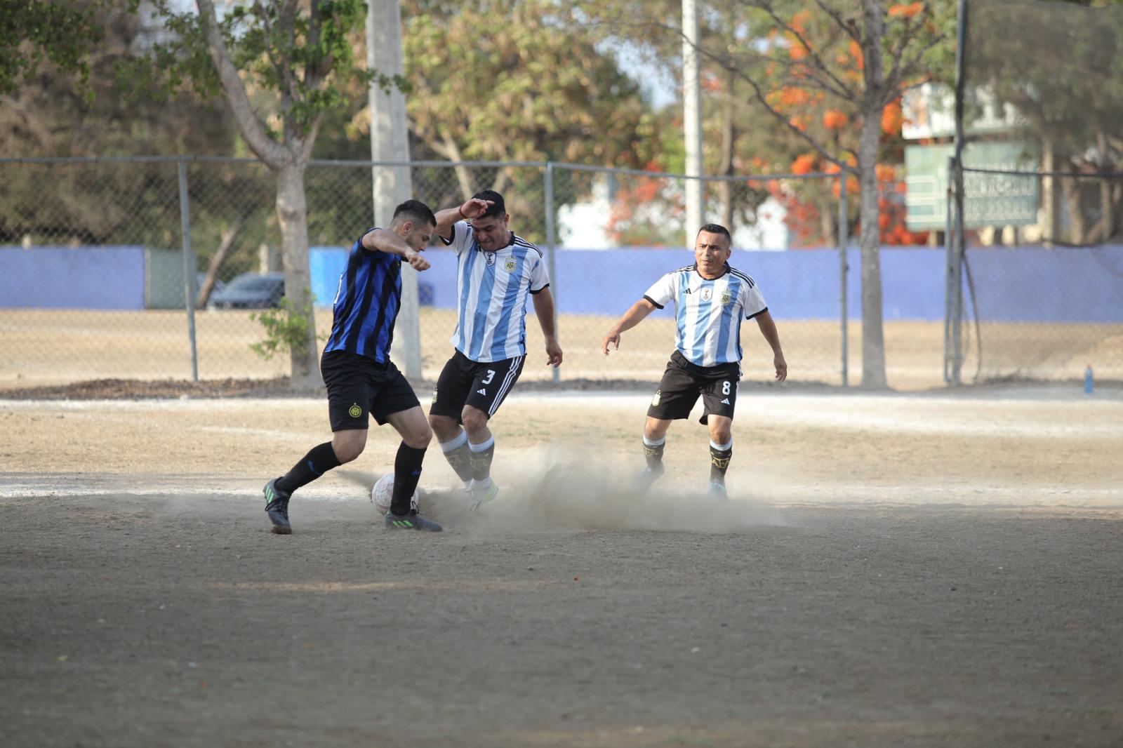 $!Visane-Ramada y Nares-Togo avanzan a semifinales de Liga Intermédicos