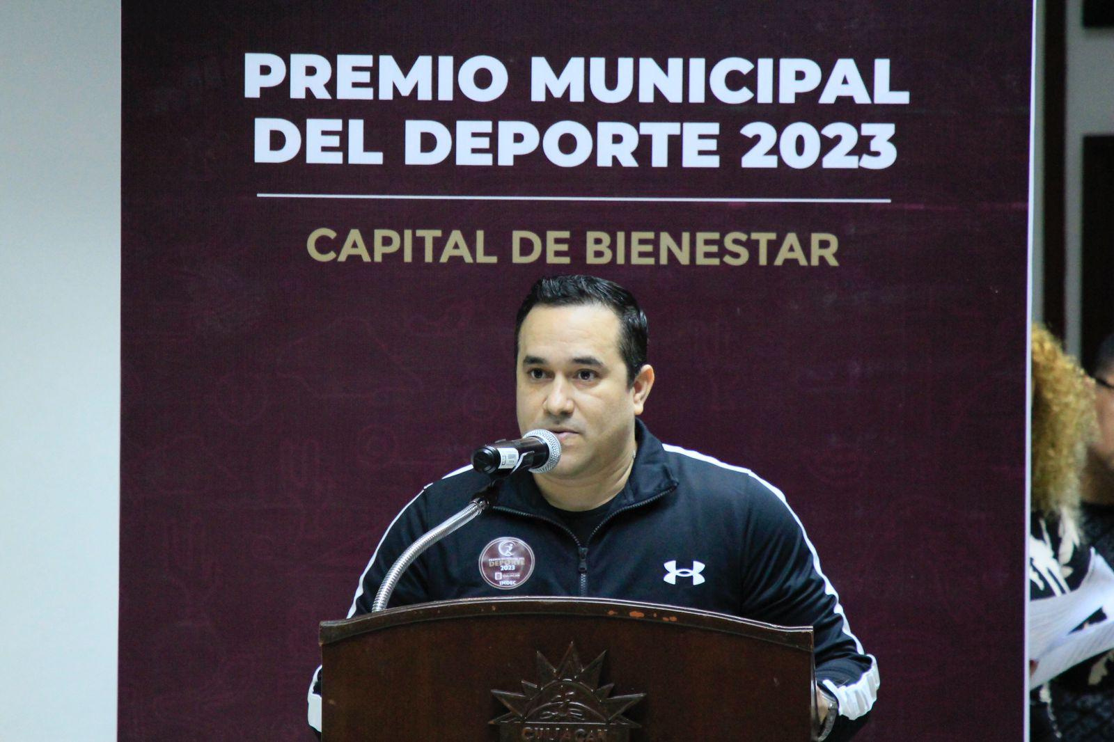 $!Entregan Premio Municipal del Deporte 2023, en Culiacán