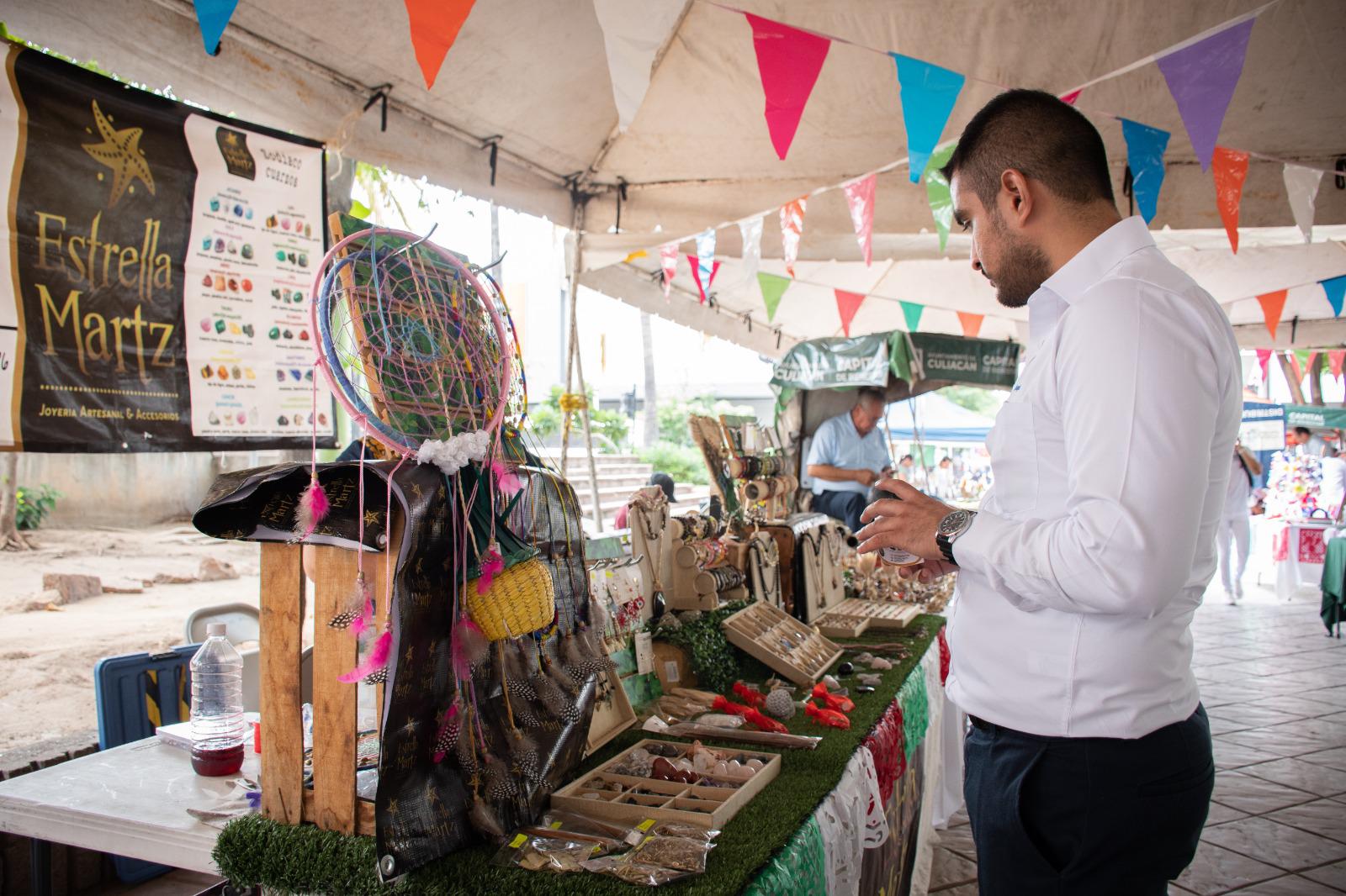 $!Inauguran segunda edición de Expo Tejiendo Sueños en Culiacán