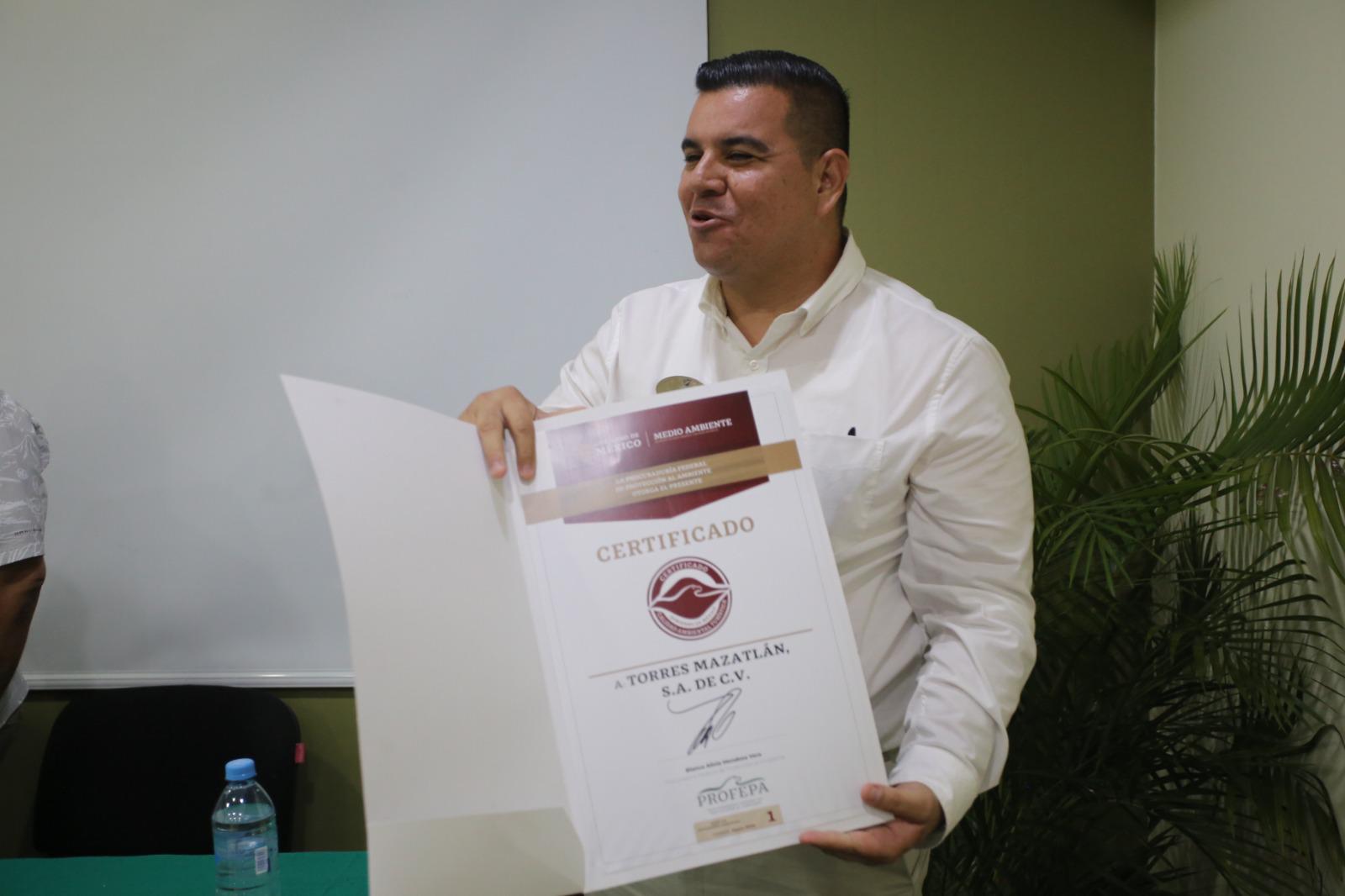 $!Recibe Hotel Torres Mazatlán Certificado de Calidad Ambiental Turística