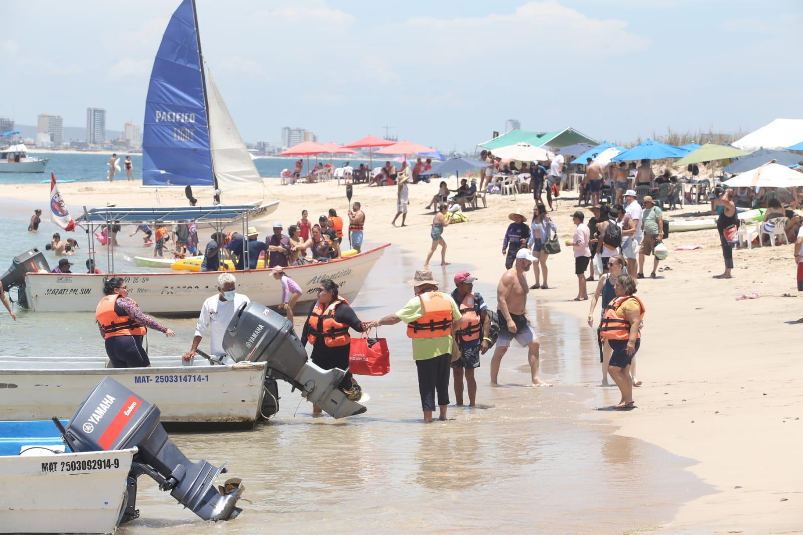 $!La Isla de Venados cada día atrae más visitantes y cada vez, se contamina más