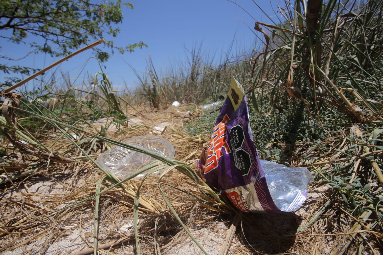 $!La Isla de Venados cada día atrae más visitantes y cada vez, se contamina más