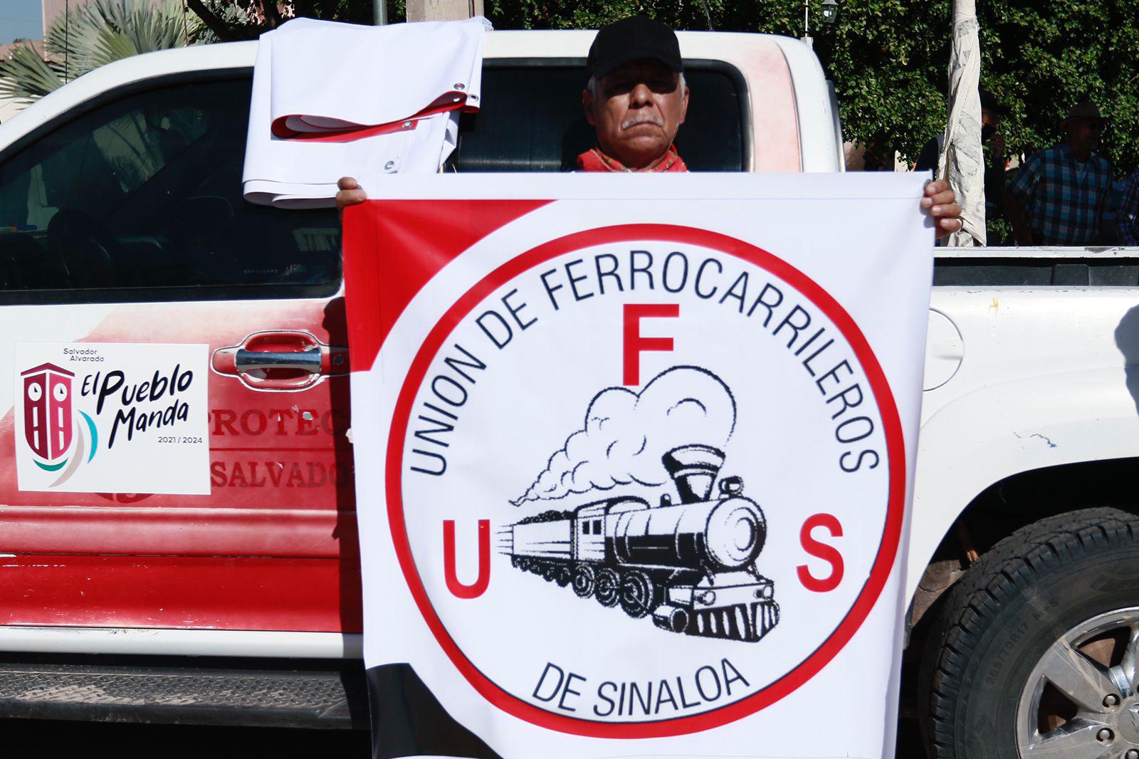 $!Con una demanda de 26 años, Unión de Ferrocarrileros de Sinaloa acude a visita de AMLO para pedir laudo