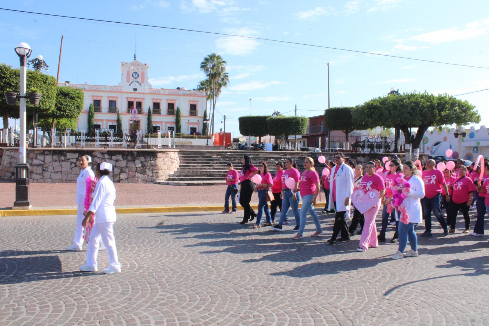 $!En Rosario, marchan de rosa para crear conciencia sobre el cáncer de mama