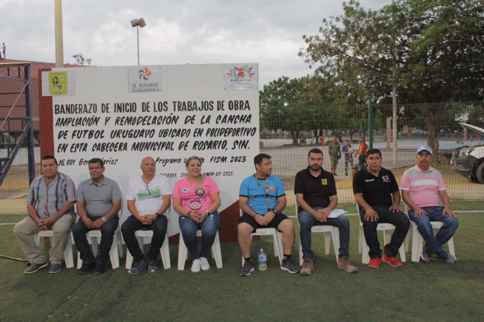 $!Rehabilitarán cancha de futbol en Rosario