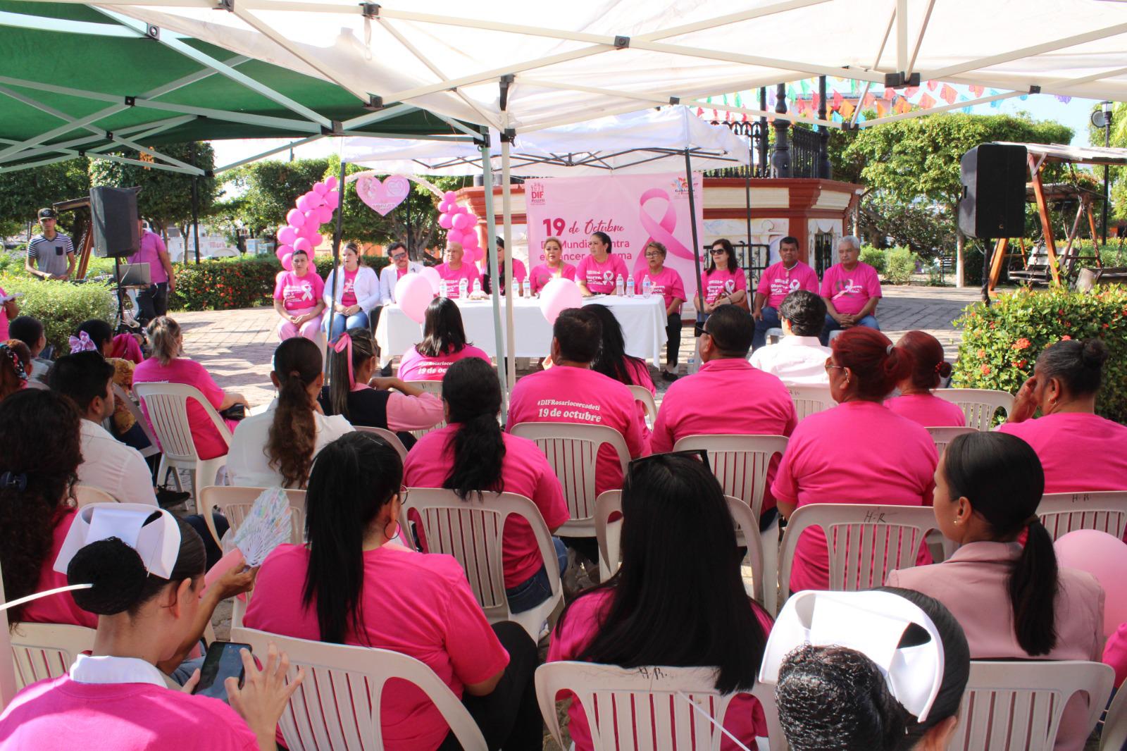 $!En Rosario, marchan de rosa para crear conciencia sobre el cáncer de mama