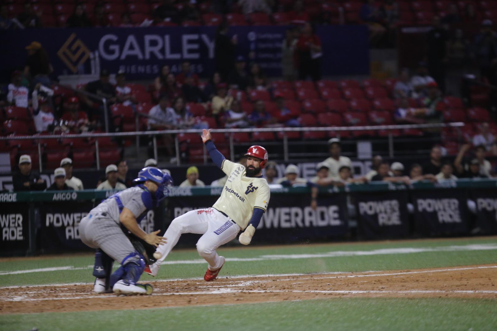 $!Responde ofensiva de Venados y la serie se queda en Mazatlán