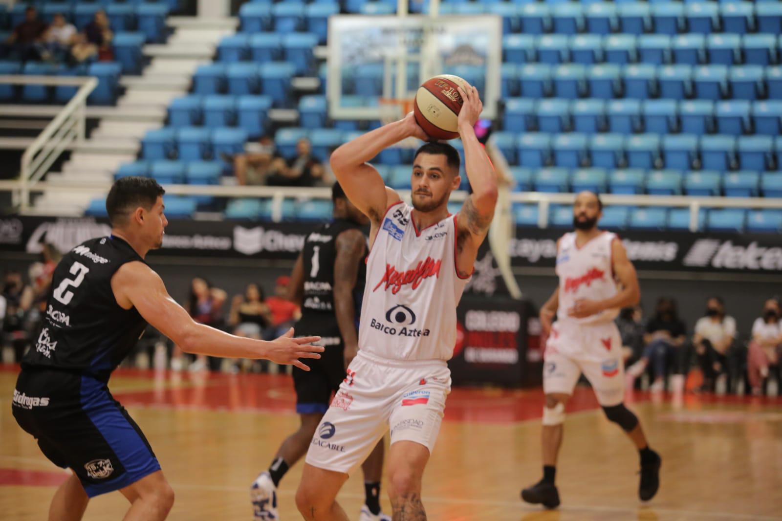 $!Errores hunden a Venados Basketball ante Halcones