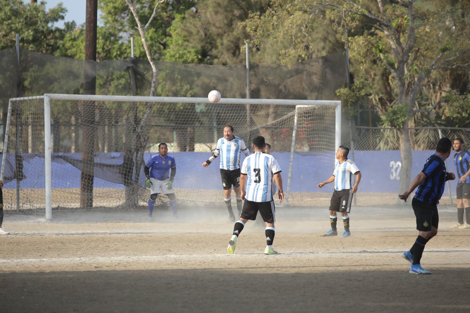 $!Visane-Ramada y Nares-Togo avanzan a semifinales de Liga Intermédicos