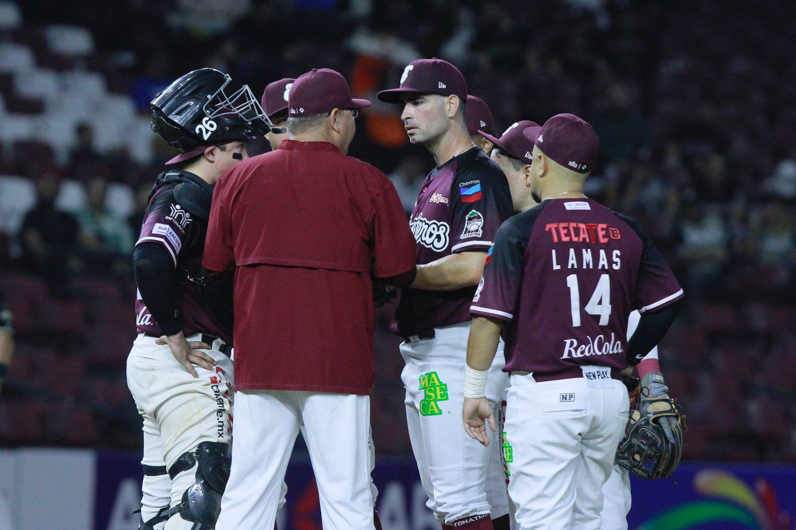 $!Tomateros de Culiacán no puede salir de su mal paso en la capital sinaloense