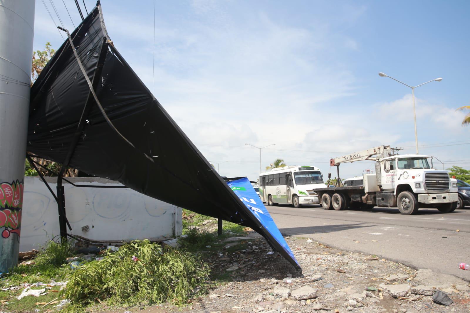 $!Aún se padecen afectaciones por lluvias del sábado, señala Alcalde de Mazatlán