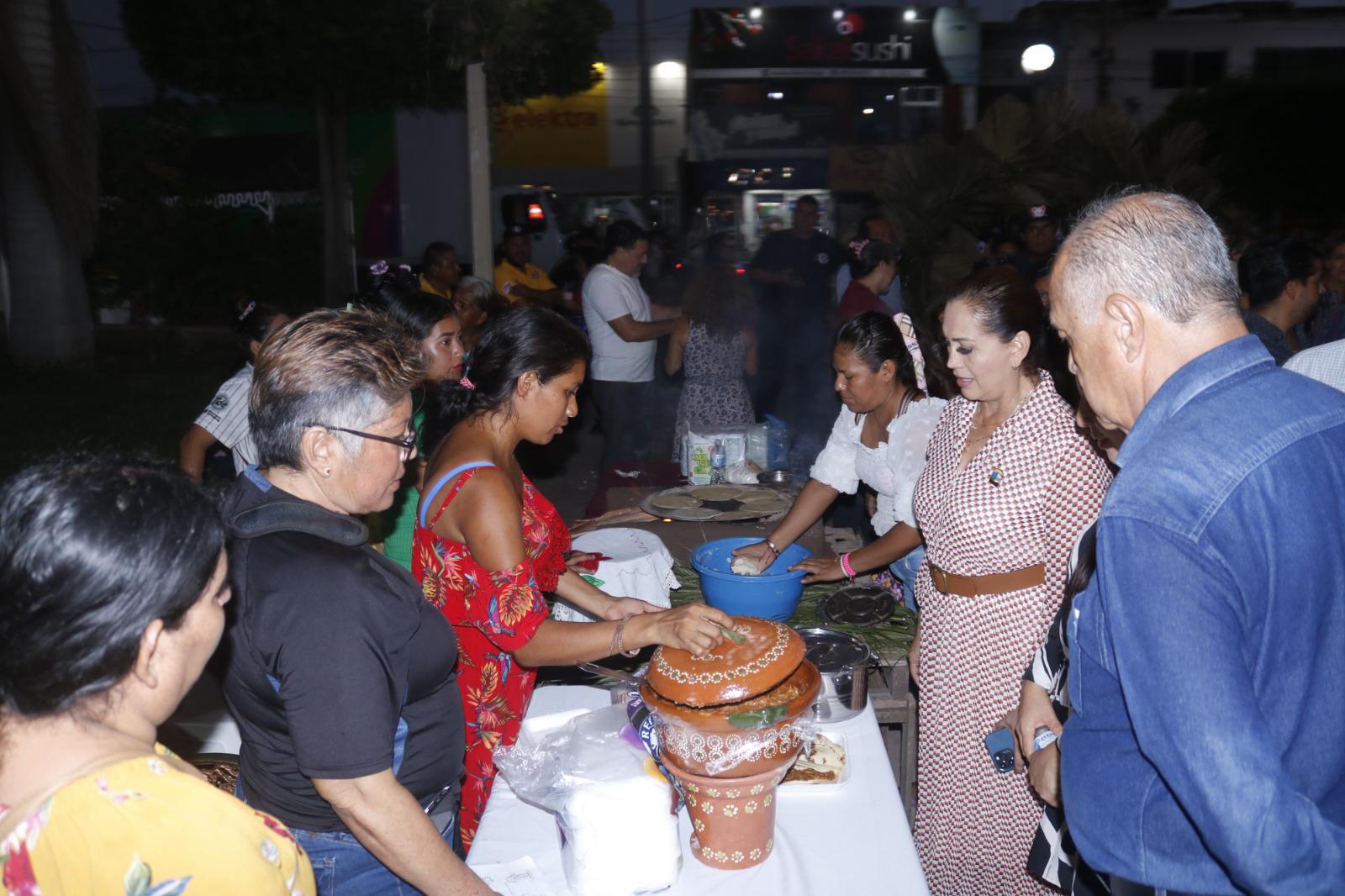 $!Disfrutan ‘El sabor del Sur’ en feria gastronómica en Escuinapa