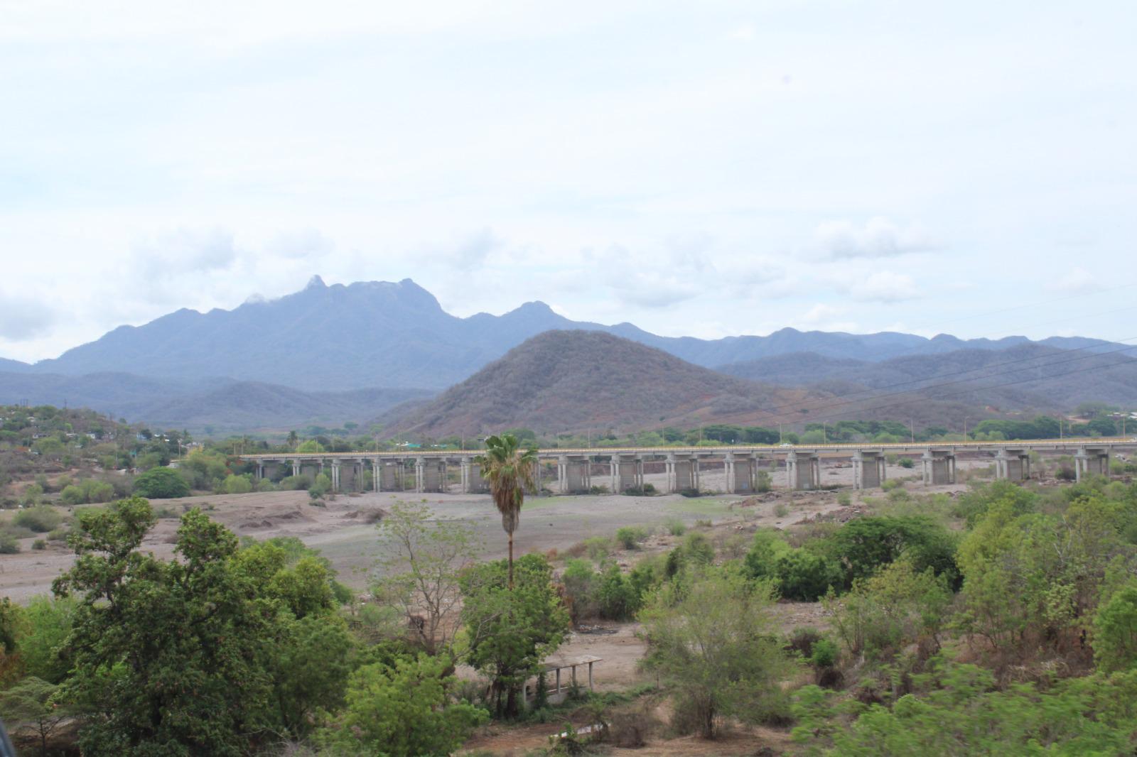 $!Río Baluarte en Rosario se mantiene sin captar agua pese a intensas lluvias